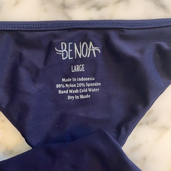 Benoa bathing suit bottoms Navy Blue Size L MINT - Picture 2 of 2